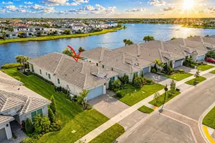 10033 Regency Wy, Palm Beach Gardens, FL 33412 - Photo 1