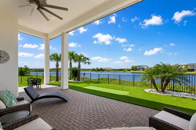 10033 Regency Way, Palm Beach Gardens, FL 33412 - Photo 2