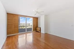 100 Lakeshore Dr, North Palm Beach, FL 33408 - Photo 20