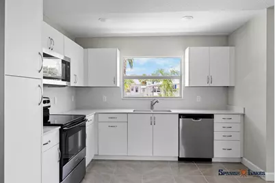 16 Islandia Lane, Port Saint Lucie, FL 34952 - Photo 4