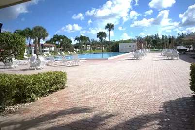 198 Lake Evelyn Drive, Royal Palm Beach, FL 33411 - Photo 32