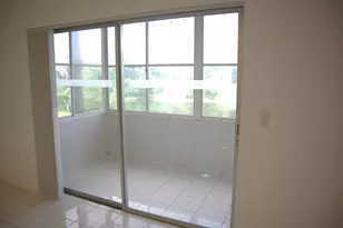 198 Lake Evelyn Dr, West Palm Beach, FL 33411 - Photo 22