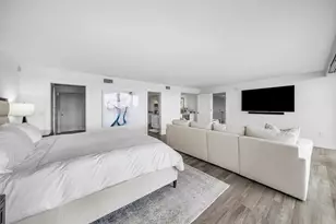 900 NE Spanish River Blvd, Boca Raton, FL 33431 - Photo 34