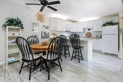 5996 SE Riverboat Drive #539, Stuart, FL 34997 - Photo 8