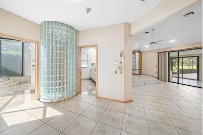 4952 Bocaire Boulevard, Boca Raton, FL 33487 - Photo 8