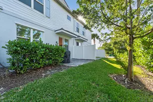 205 Preserve Trl S, Stuart, FL 34994 - Photo 32