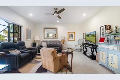 10767 Boca Woods Lane, Boca Raton, FL 33428 - Photo 24