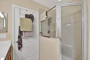 7476 Sarentino Ln, Boynton Beach, FL 33437 - Photo 34