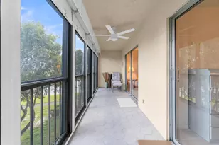 7192 Huntington Ln, Delray Beach, FL 33446 - Photo 32