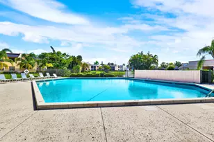 2069 NE Collins Cir, Jensen Beach, FL 34957 - Photo 38