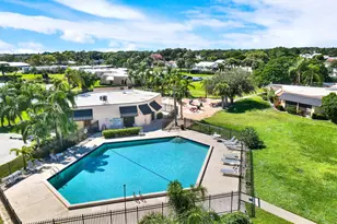 2069 NE Collins Cir, Jensen Beach, FL 34957 - Photo 36