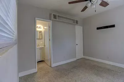 328 E Jasmine Drive, Lake Park, FL 33403 - Photo 16