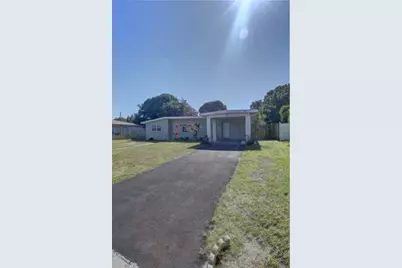 328 E Jasmine Drive, West Palm Beach, FL 33403 - Photo 2