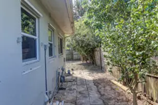 328 E Jasmine Dr, West Palm Beach, FL 33403 - Photo 14