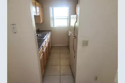 220 Croton Avenue #206, Lantana, FL 33462 - Photo 10