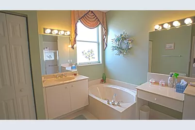 3976 Summer Chase Court, Lake Worth, FL 33467 - Photo 14