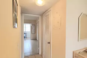 164 Sheffield G, West Palm Beach, FL 33417 - Photo 8