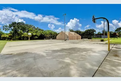 2409 24th Way, West Palm Beach, FL 33407 - Photo 44