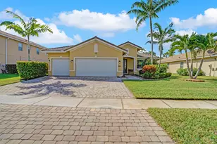 9328 Silent Oak Cir, West Palm Beach, FL 33411 - Photo 2