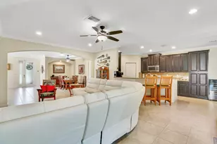 9328 Silent Oak Cir, West Palm Beach, FL 33411 - Photo 10