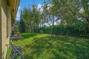 9328 Silent Oak Cir, West Palm Beach, FL 33411 - Photo 28