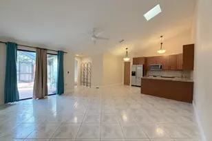 9927 Boca Gardens Trail, Boca Raton, FL 33496 - Photo 16