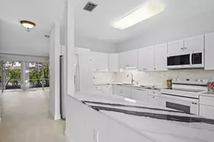 6809 Via Regina, Boca Raton, FL 33433 - Photo 4