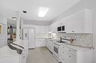 6809 Via Regina, Boca Raton, FL 33433 - Photo 6