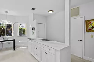 6809 Via Regina, Boca Raton, FL 33433 - Photo 8