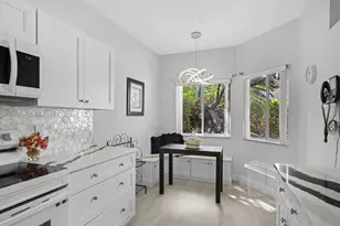 6809 Via Regina, Boca Raton, FL 33433 - Photo 10