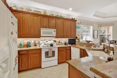 7328 Sea Pines Court, Port Saint Lucie, FL 34986 - Photo 14