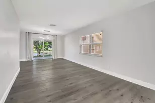 10104 Country Brook Rd, Boca Raton, FL 33428 - Photo 8