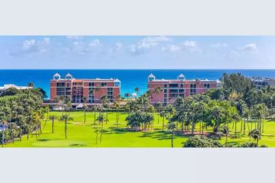 2 N Breakers Row Row #Ph4, Palm Beach, FL 33480 - Photo 1