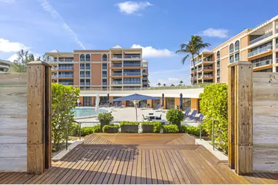 2 N Breakers Row Row #Ph4, Palm Beach, FL 33480 - Photo 40