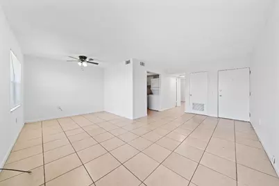 837 Hickory Street, Melbourne, FL  - Photo 4