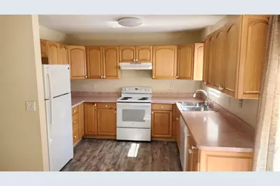 566 NW Marion Avenue, Port Saint Lucie, FL 34983 - Photo 2