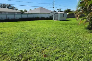 566 NW Marion Ave, Port Saint Lucie, FL 34983 - Photo 12