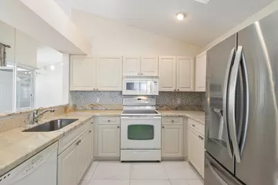 5 Brighton Court, Palm Beach Gardens, FL 33418 - Photo 14