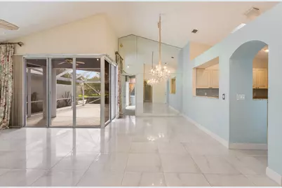 5 Brighton Court, Palm Beach Gardens, FL 33418 - Photo 8