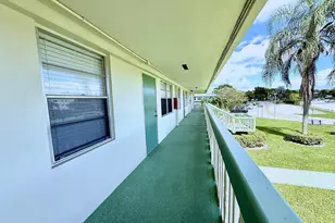 359 Oakridge T, Deerfield Beach, FL 33442 - Photo 36