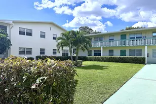 359 Oakridge T, Deerfield Beach, FL 33442 - Photo 38