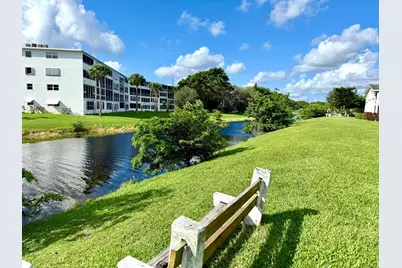 359 Oakridge T, Deerfield Beach, FL 33442 - Photo 44