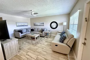 359 Oakridge T, Deerfield Beach, FL 33442 - Photo 6