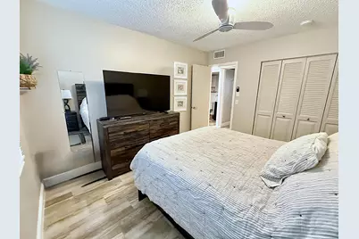 359 Oakridge T, Deerfield Beach, FL 33442 - Photo 22