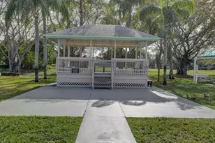 359 Oakridge T, Deerfield Beach, FL 33442 - Photo 62