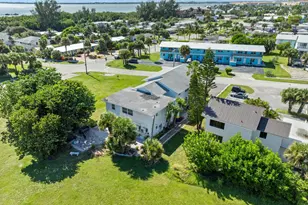 670 Hernando St, Fort Pierce, FL 34949 - Photo 12