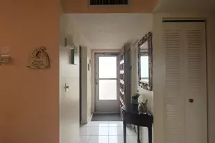 701 Lori Dr, Lake Worth Beach, FL 33461 - Photo 6