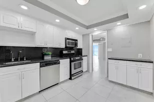 2030 S Ocean Dr, Hallandale Beach, FL 33009 - Photo 8