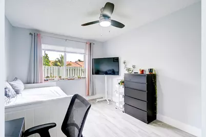 4851 Orleans Court #D, West Palm Beach, FL 33415 - Photo 18