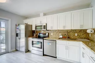 4851 Orleans Ct, West Palm Beach, FL 33415 - Photo 10